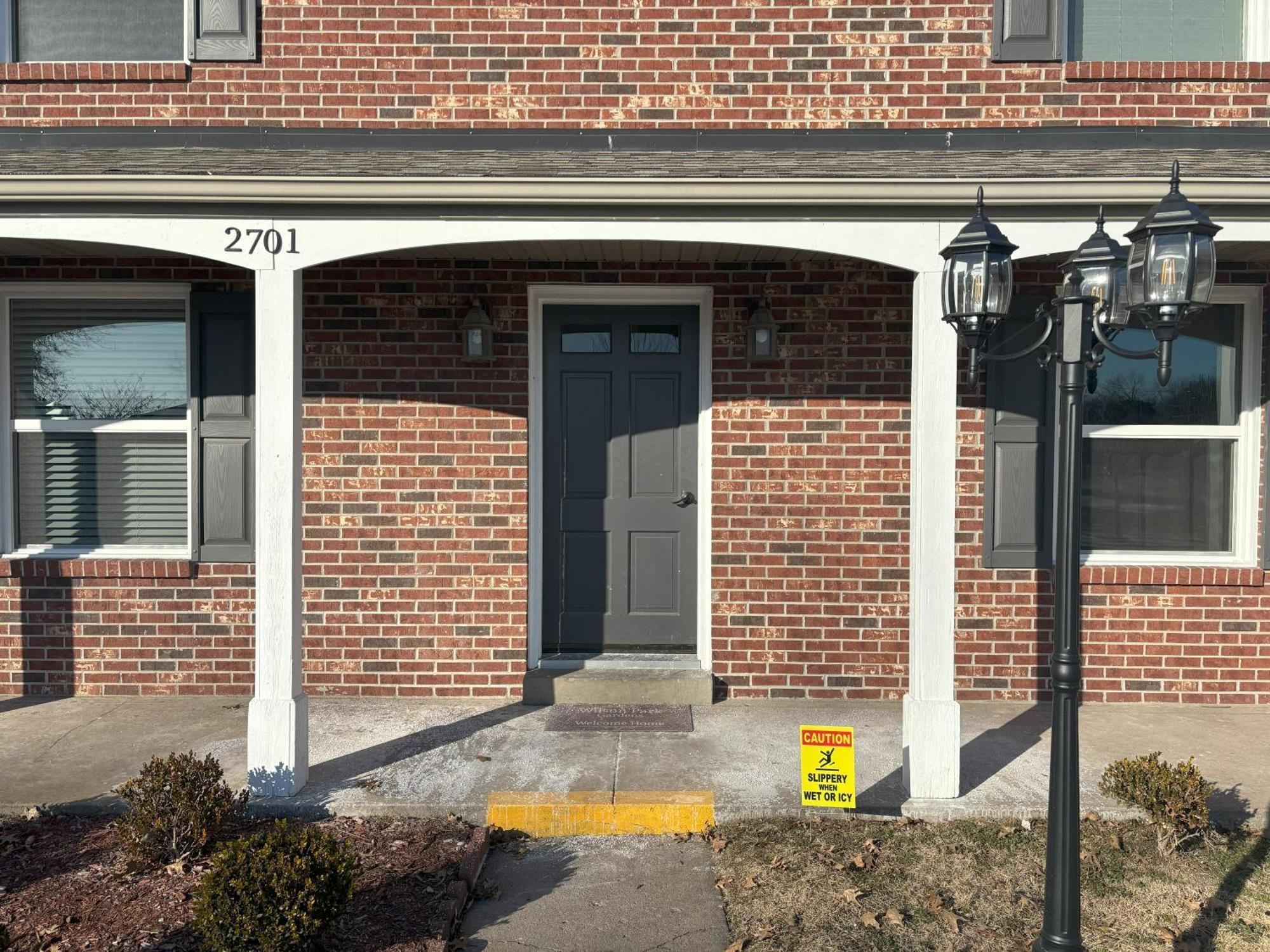 Peaceful Park 2 Bedroom Remodeled Family Suite Granite City エクステリア 写真